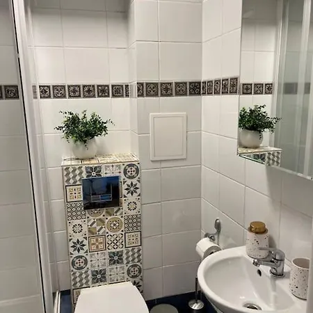 Apartman Ohmyhome - Chmielna Varsó