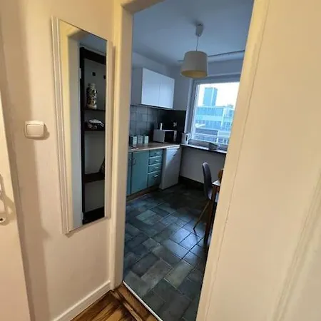 Ohmyhome - Chmielna * Varsovia